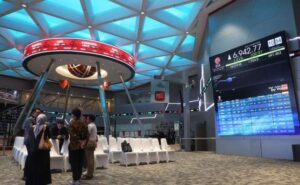 IHSG Naik 0,67% ke Level 7.188, Top Gainers LQ45: ESSA, KLBF dan ADRO